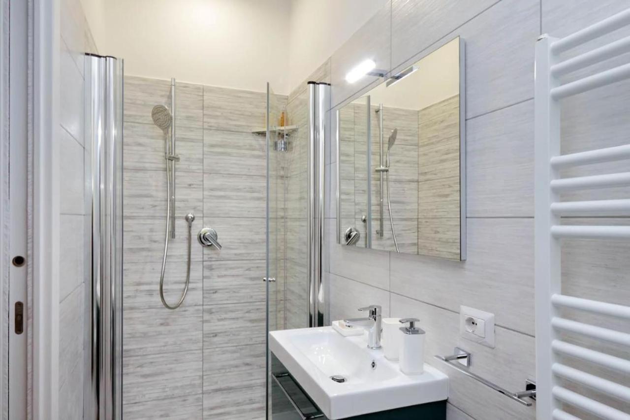 Appartamento Vaticano Terrace: Brand New 2 Bedrooms 2 Bathrooms